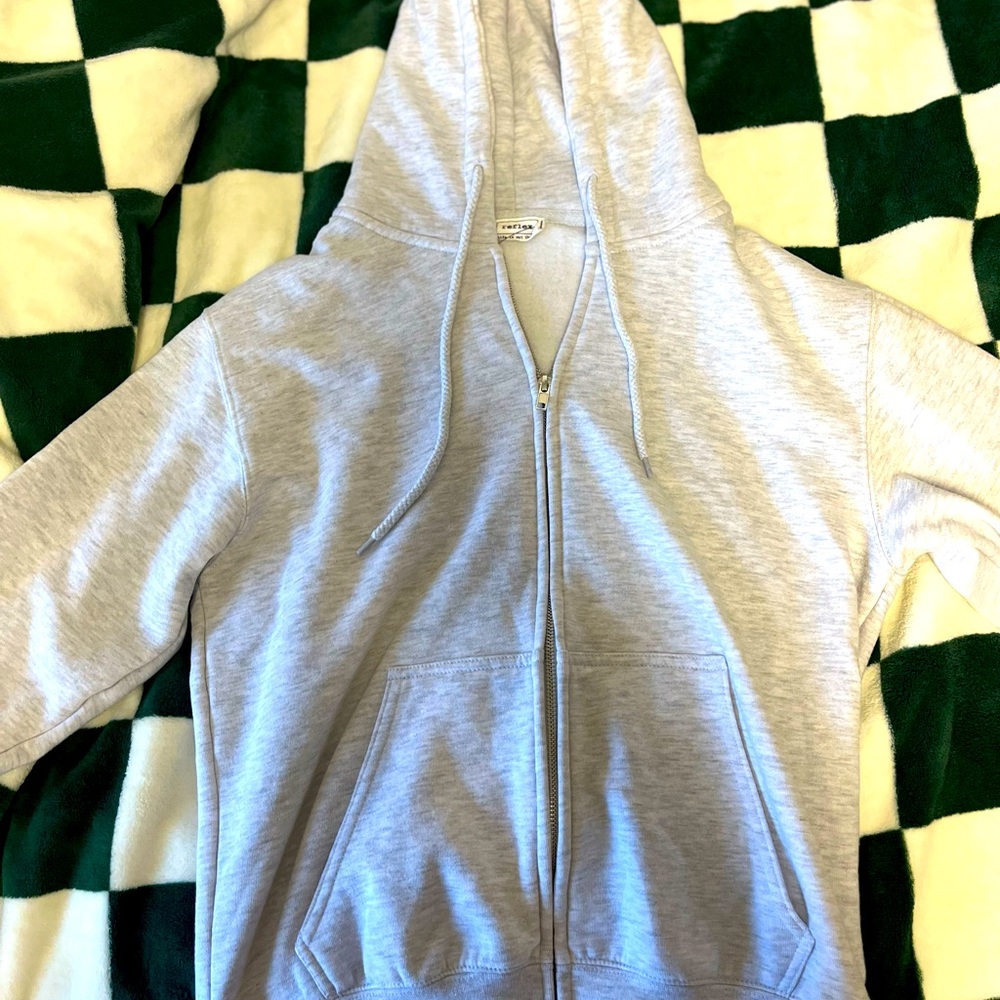 Grey Reflex sweat shirt